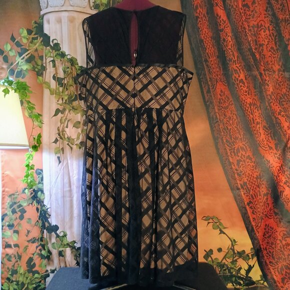 EUC: Adrianna Papell Sze 22W Black Sheath Formal Dress - Picture 2 of 9